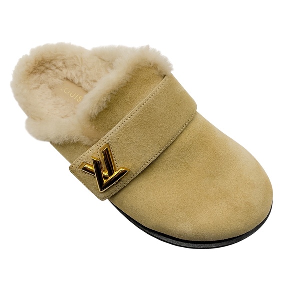 LOUIS VUITTON NUDE SUEDE CALF LEATHER AND SHEARLING LV COSY FLAT COMFORT CLOG - Picture 1 of 9